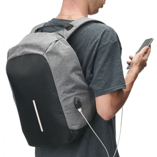 Mochila Anti-Furto USB