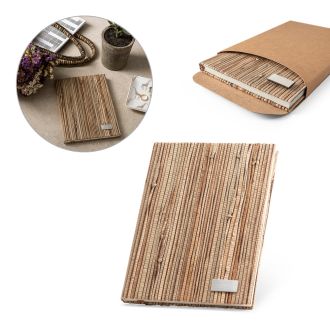 Caderno A5 em palha natural com folhas pautadas recicladas